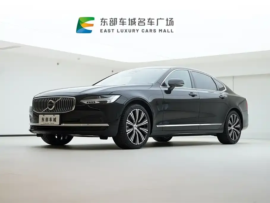 Volvo S90 — фото 1