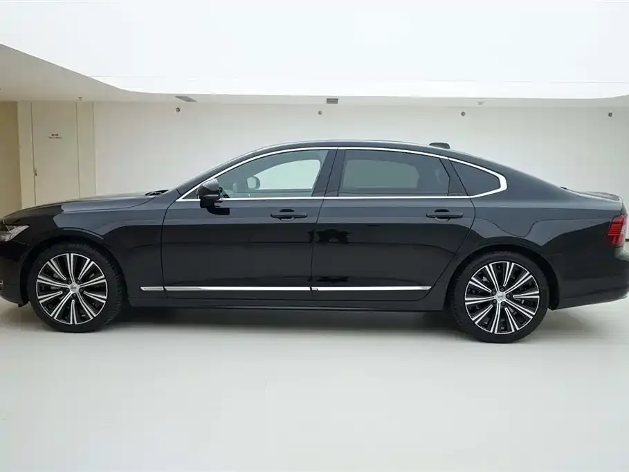 Volvo S90 — фото 6