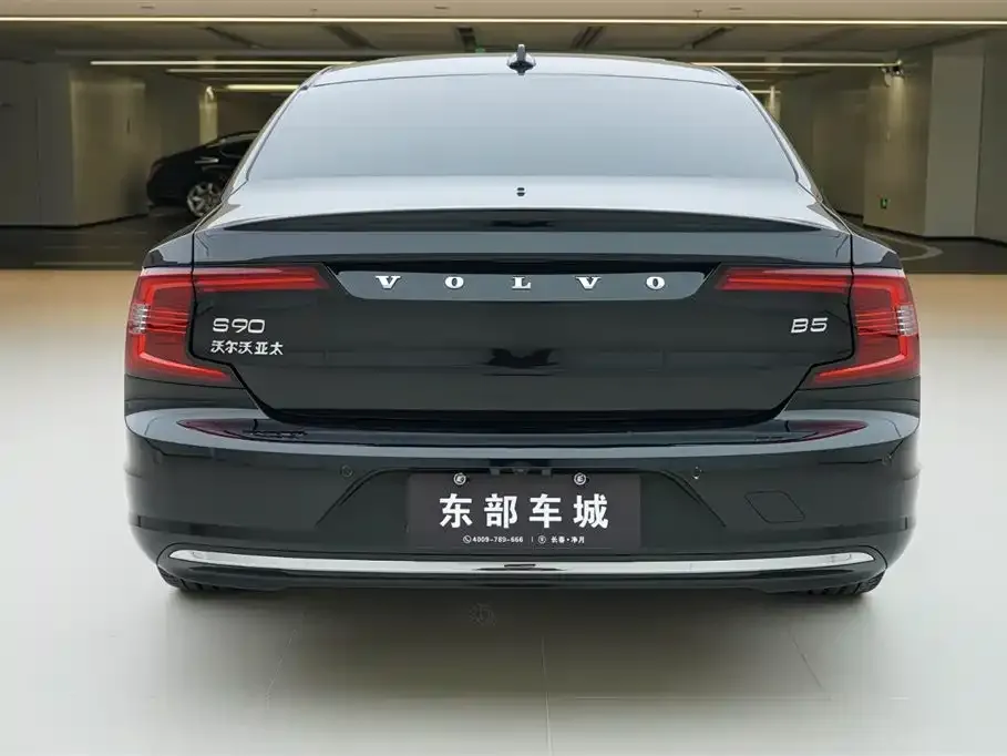 Volvo S90 — фото 3