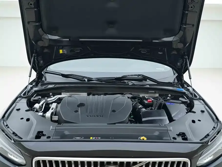 Volvo S90 — фото 10