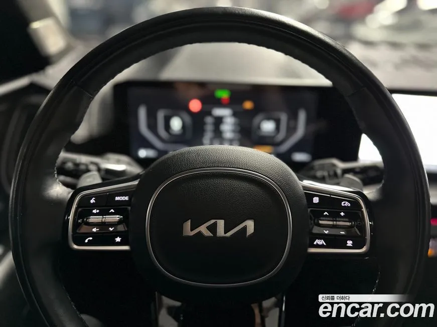 Kia Sorento — фото 6