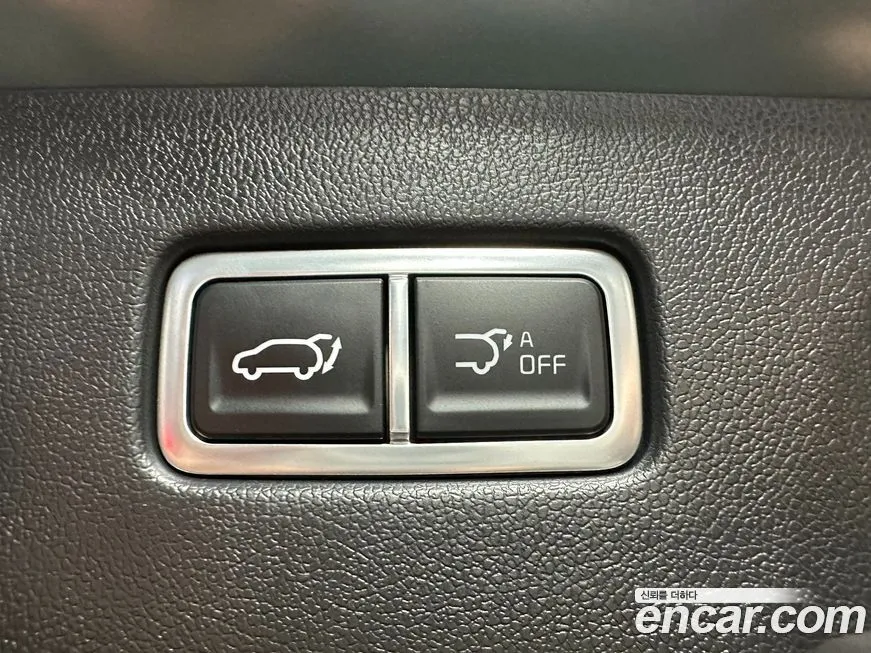 Kia Sorento — фото 10