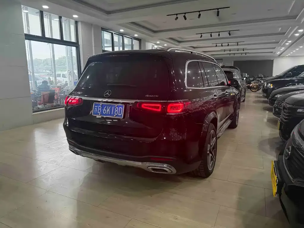 Mercedes-Benz GLS — фото 5