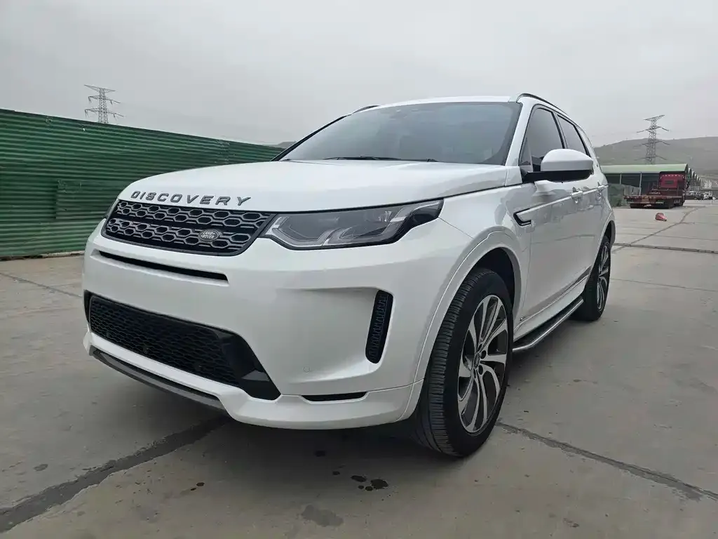 Land Rover Discovery Sport — фото 1
