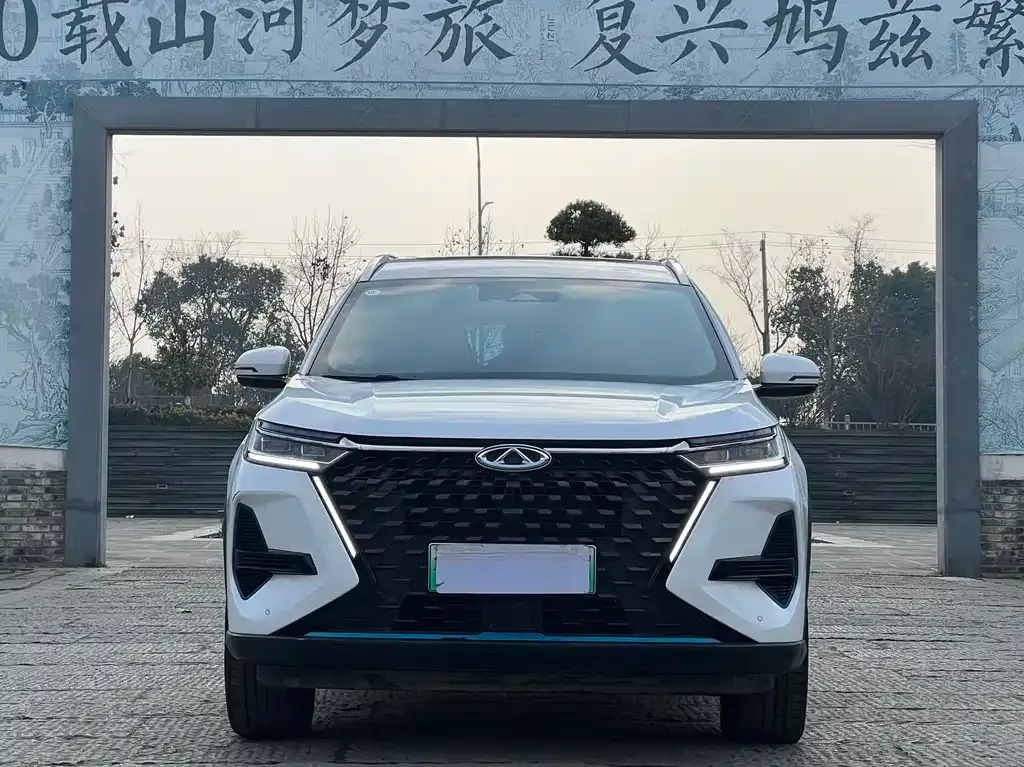 Chery Tiggo 8 PRO NEV — фото 2