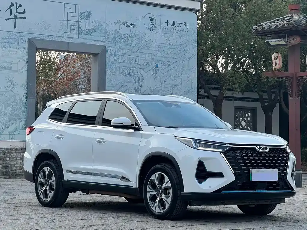 Chery Tiggo 8 PRO NEV — фото 3