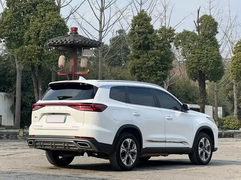 Chery Tiggo 8 PRO NEV — фото 7