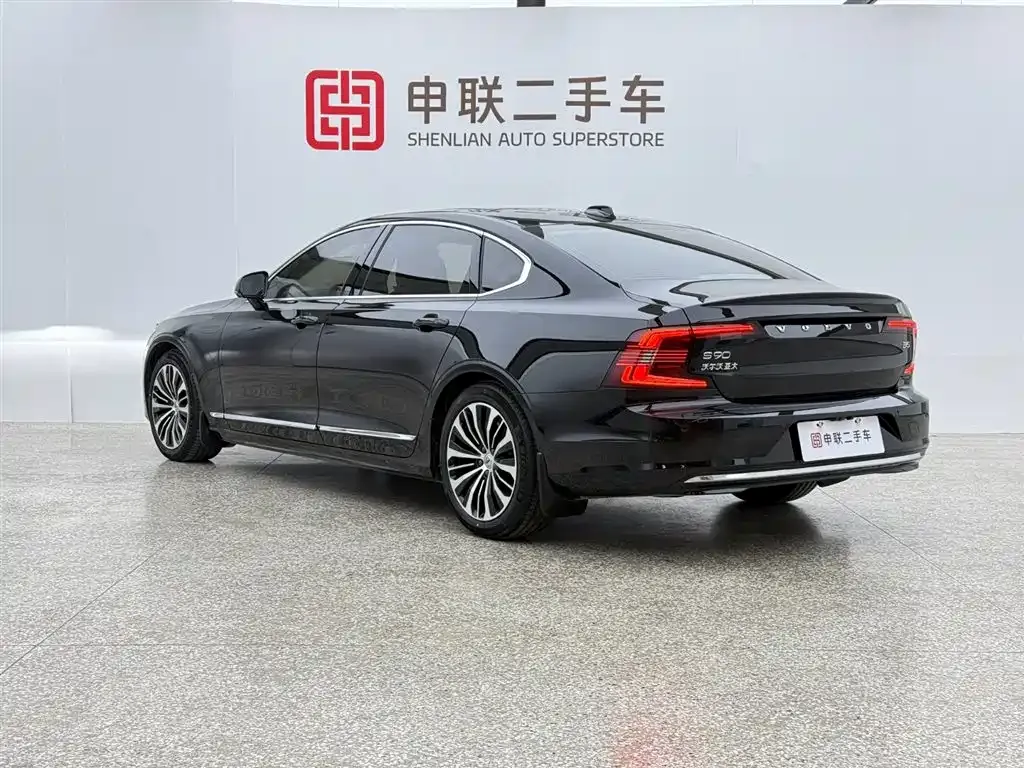 Volvo S90 — фото 3