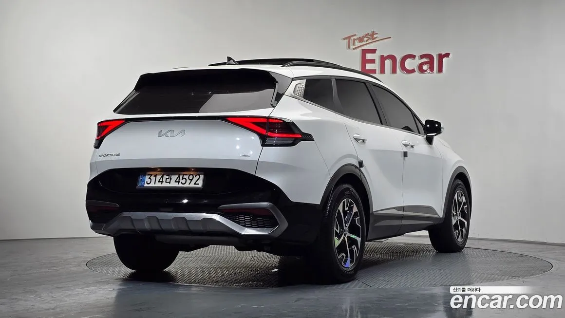 Kia Sportage — фото 3