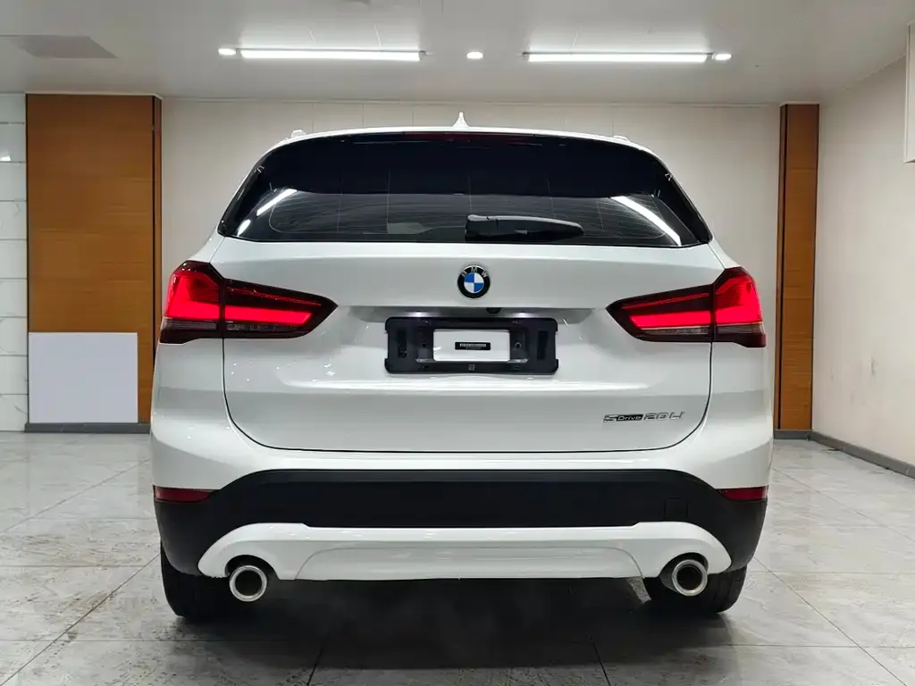 BMW X1 — фото 2