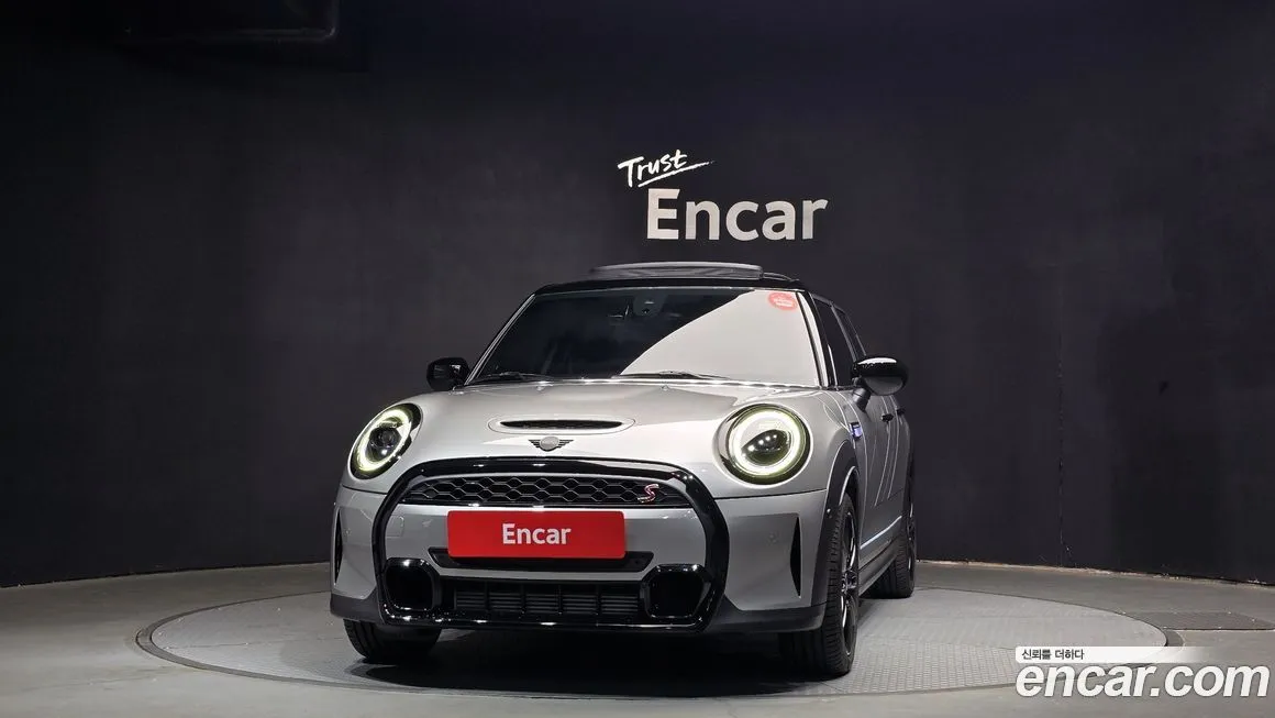 Mini Cooper — фото 10
