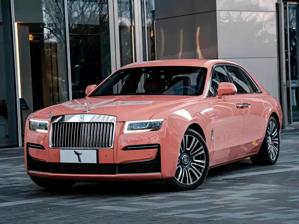 Rolls-Royce Ghost — фото 1
