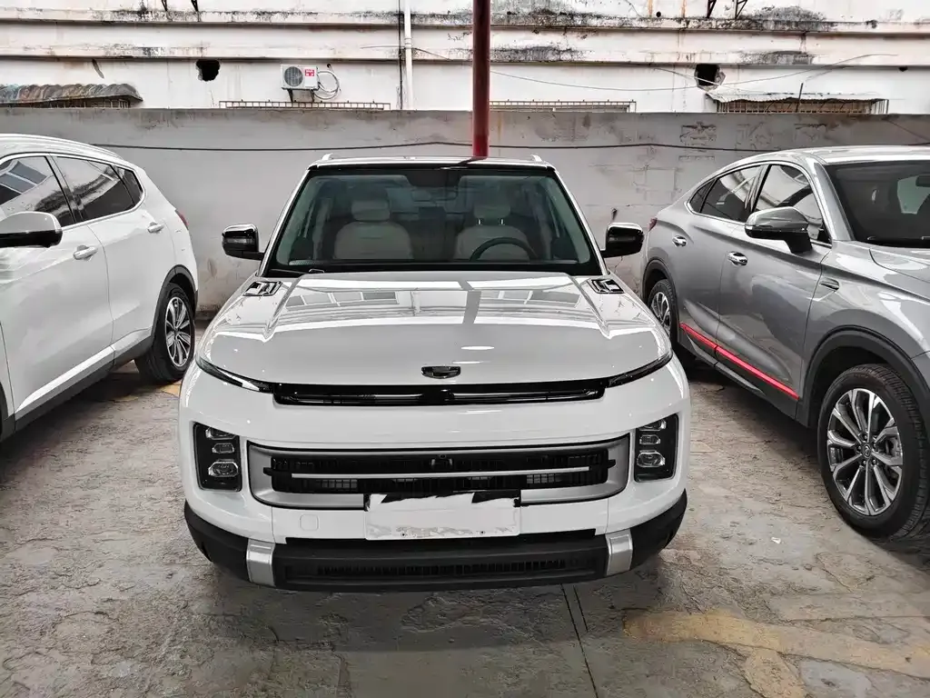 Geely Icon — фото 10