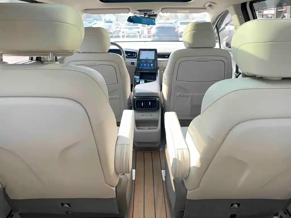 Hyundai Custo — фото 3