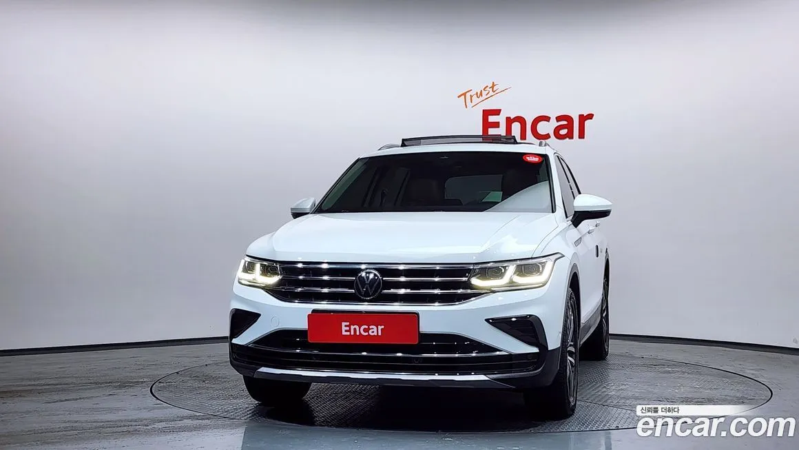 Volkswagen Tiguan — фото 4