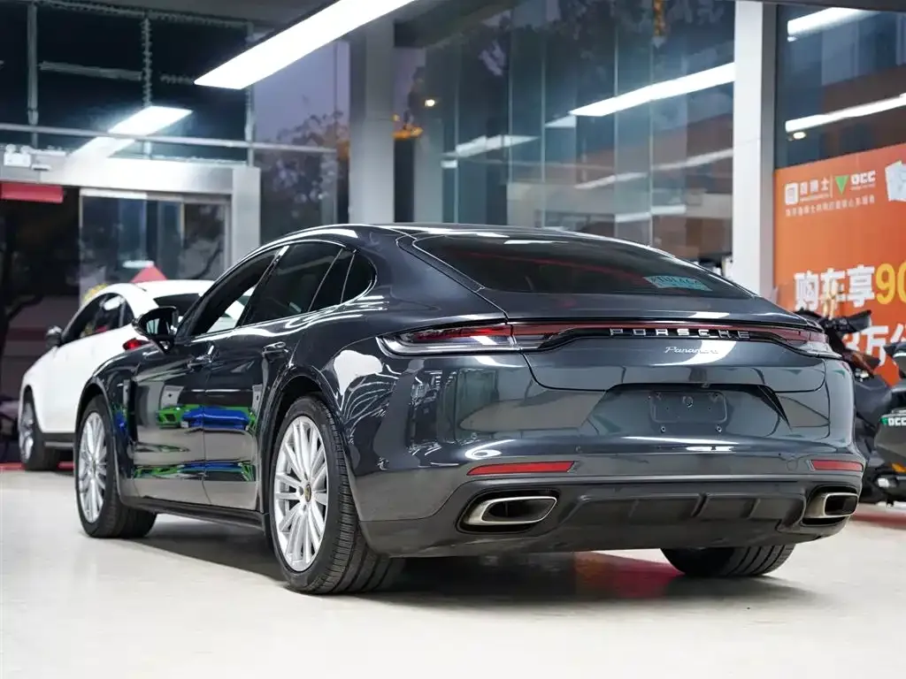 Porsche Panamera — фото 10