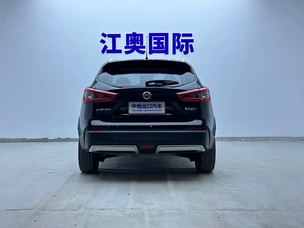 Nissan Qashqai — фото 5