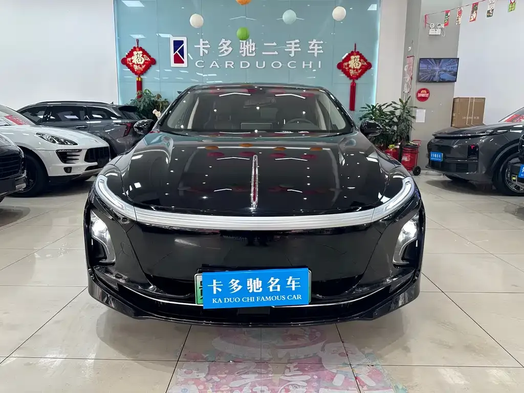 Hongqi E-QM5 — фото 7