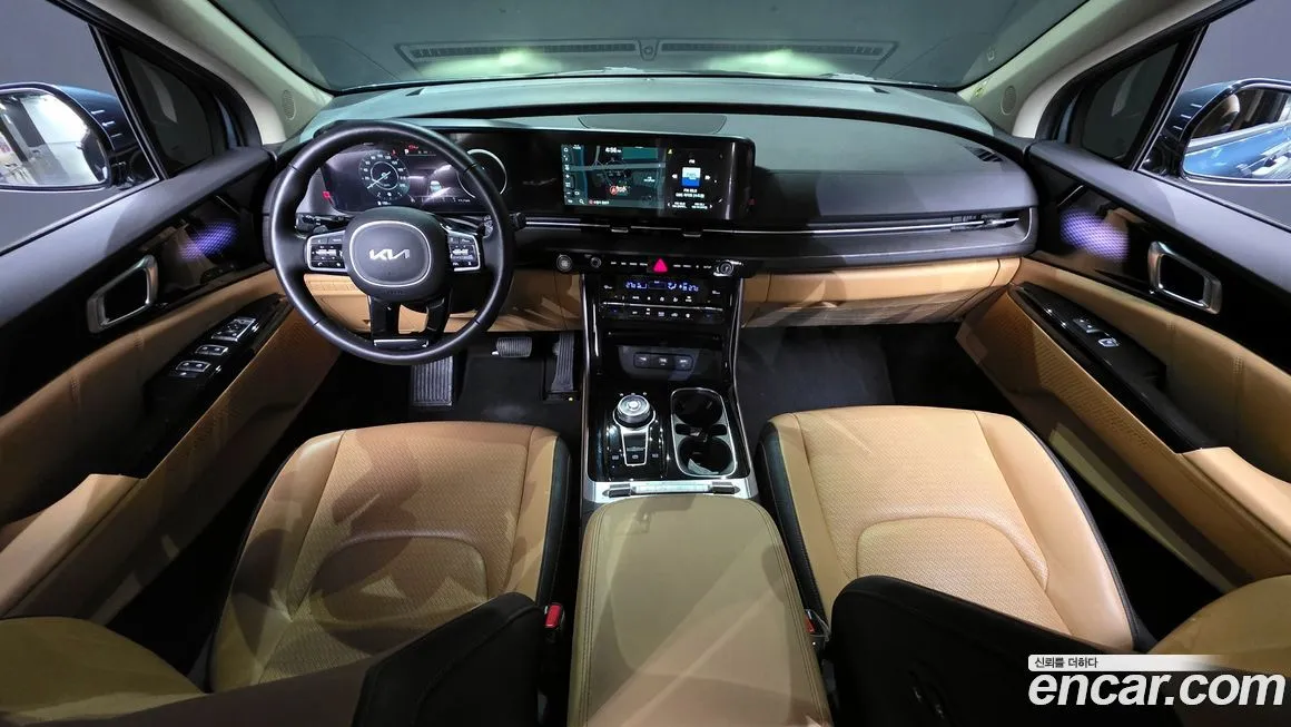 Kia Carnival — фото 10