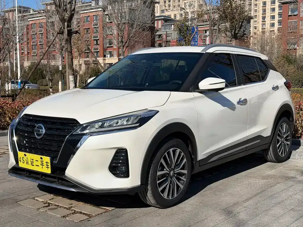 Nissan Kicks — фото 1