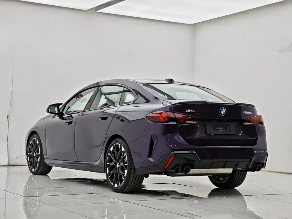 BMW M235L — фото 2