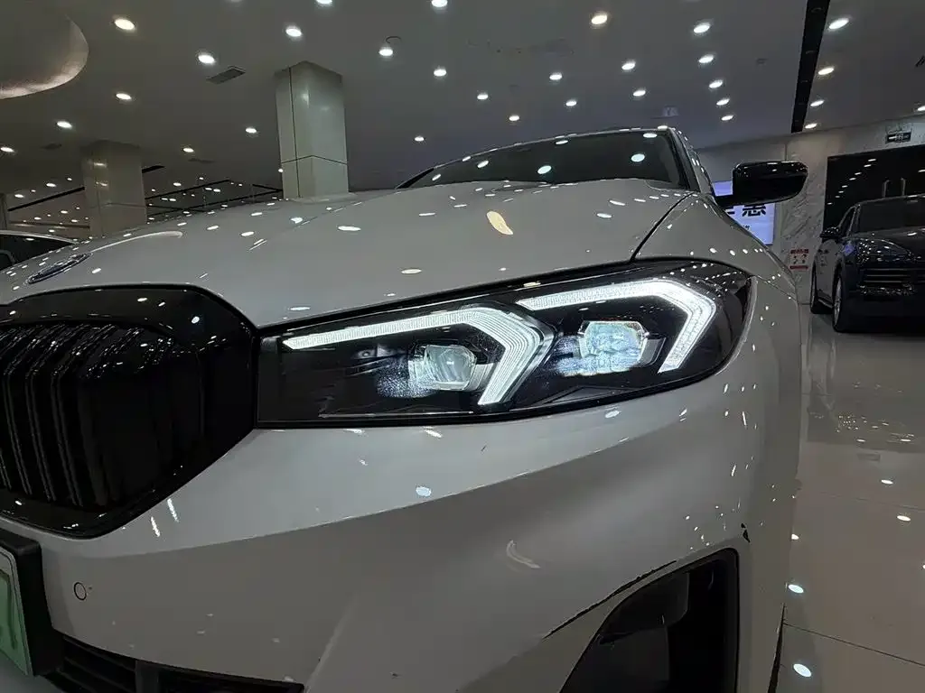BMW i3 — фото 9