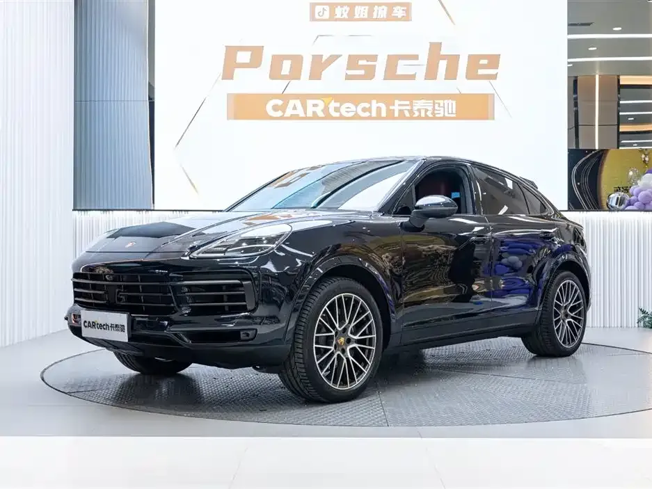 Porsche Cayenne — фото 1