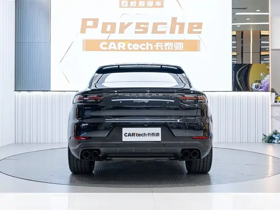 Porsche Cayenne — фото 5