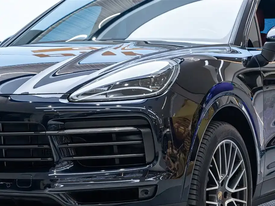 Porsche Cayenne — фото 8
