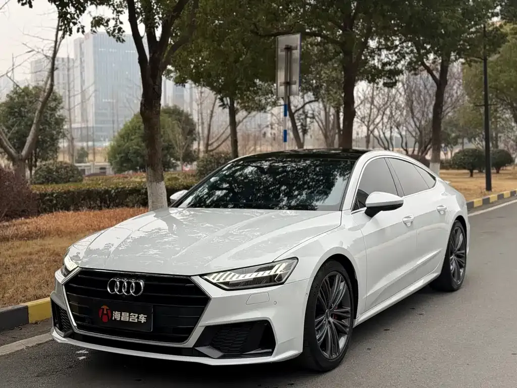 Audi A7 — фото 8