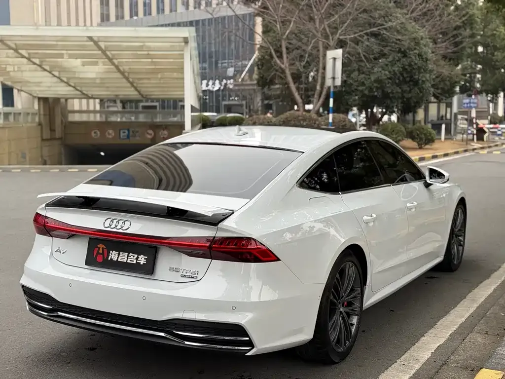 Audi A7 — фото 4
