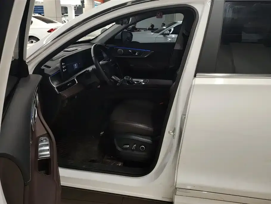 Chery Tiggo 8 PRO — фото 2