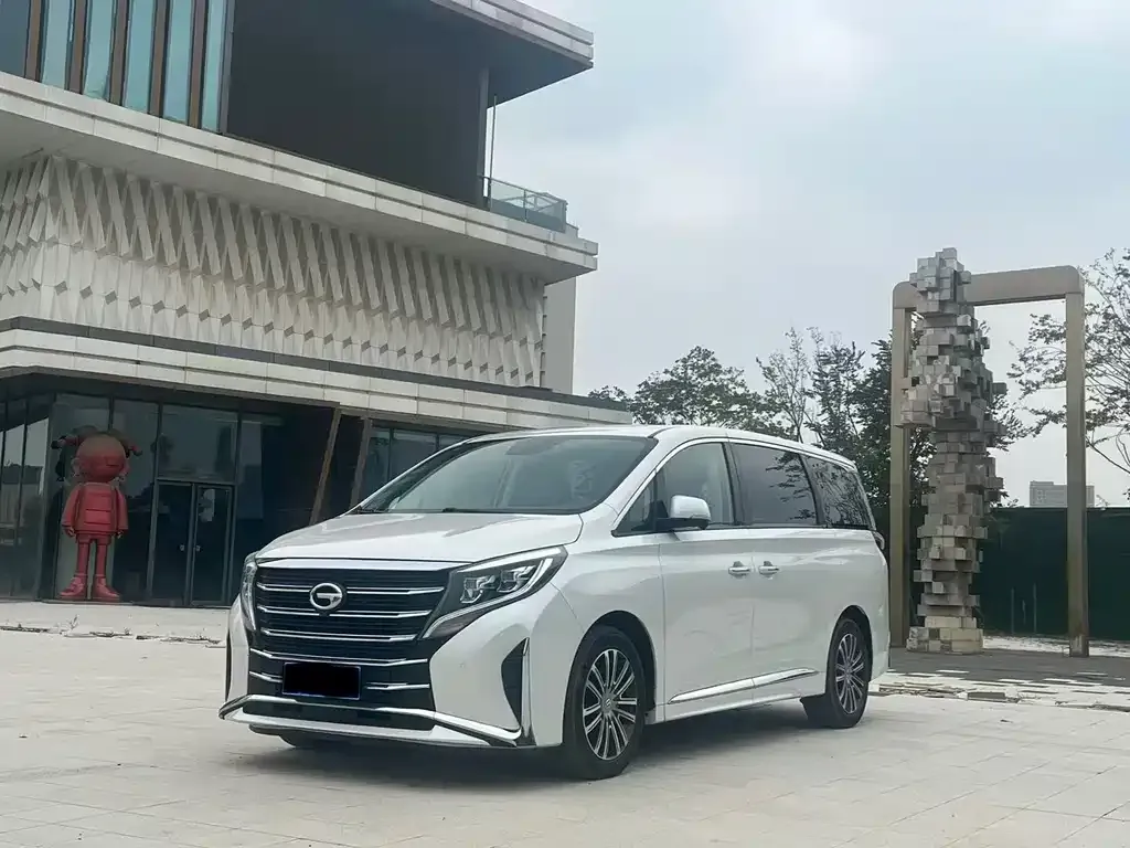 GAC Motor Trumpchi M8 — фото 1