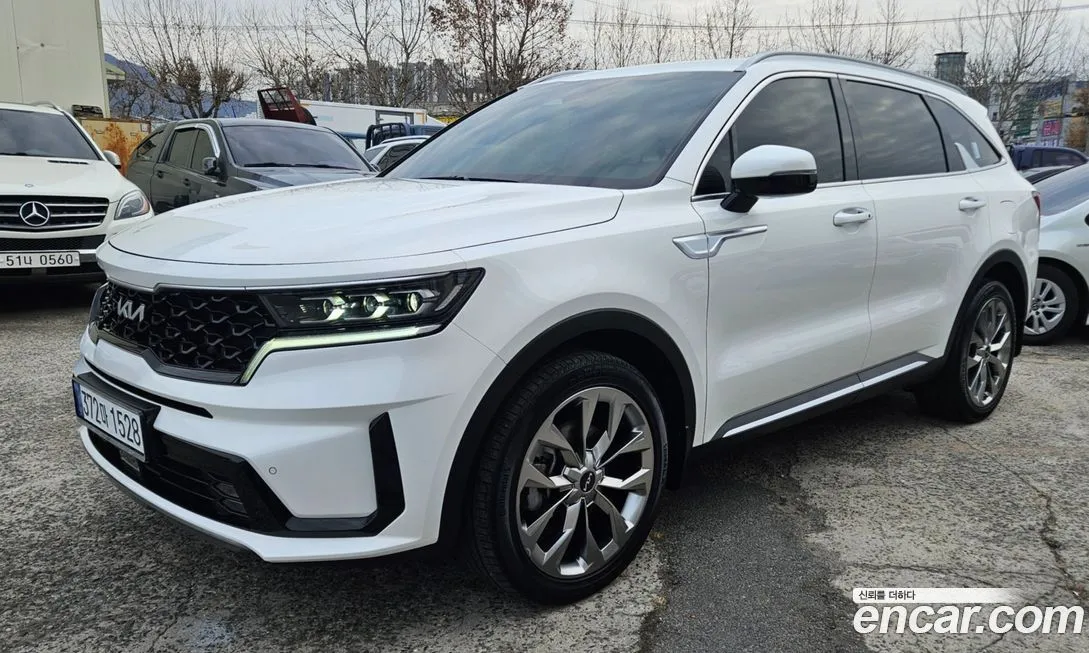 Kia Sorento — фото 8