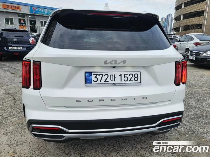 Kia Sorento — фото 5