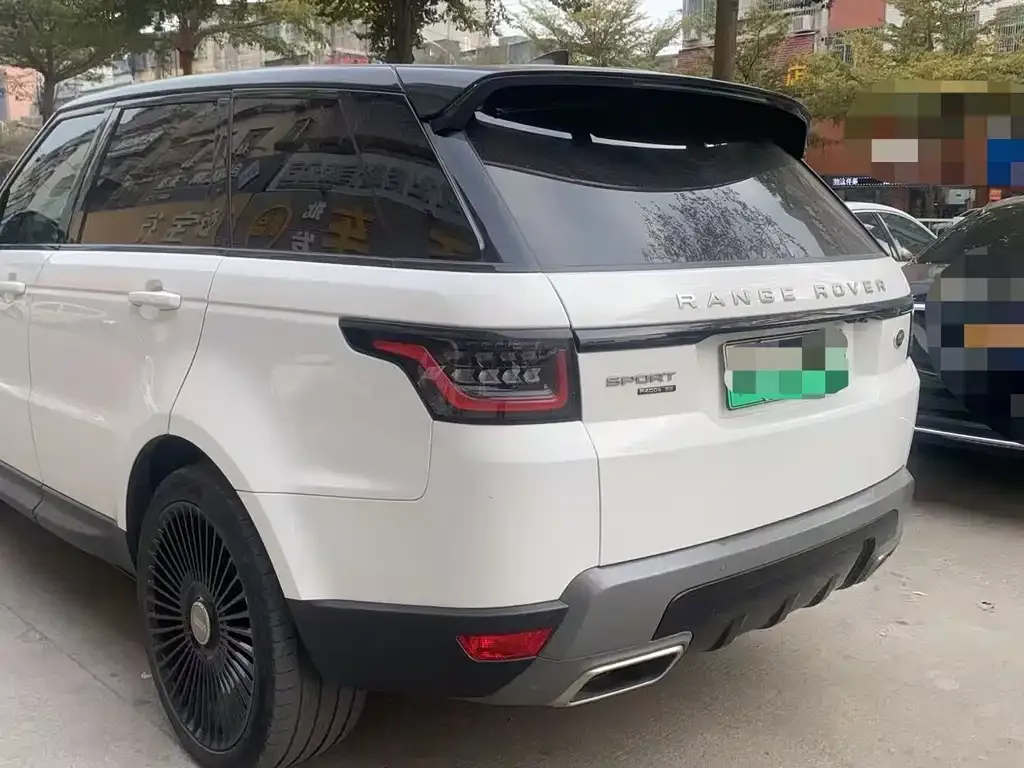 Land Rover Sport PHEV — фото 3