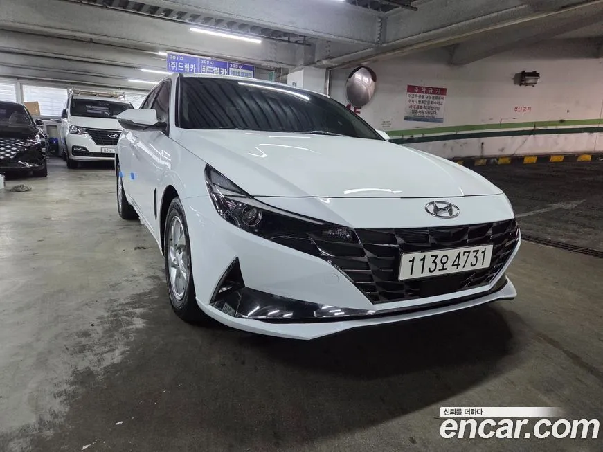 Hyundai AVANTE — фото 1