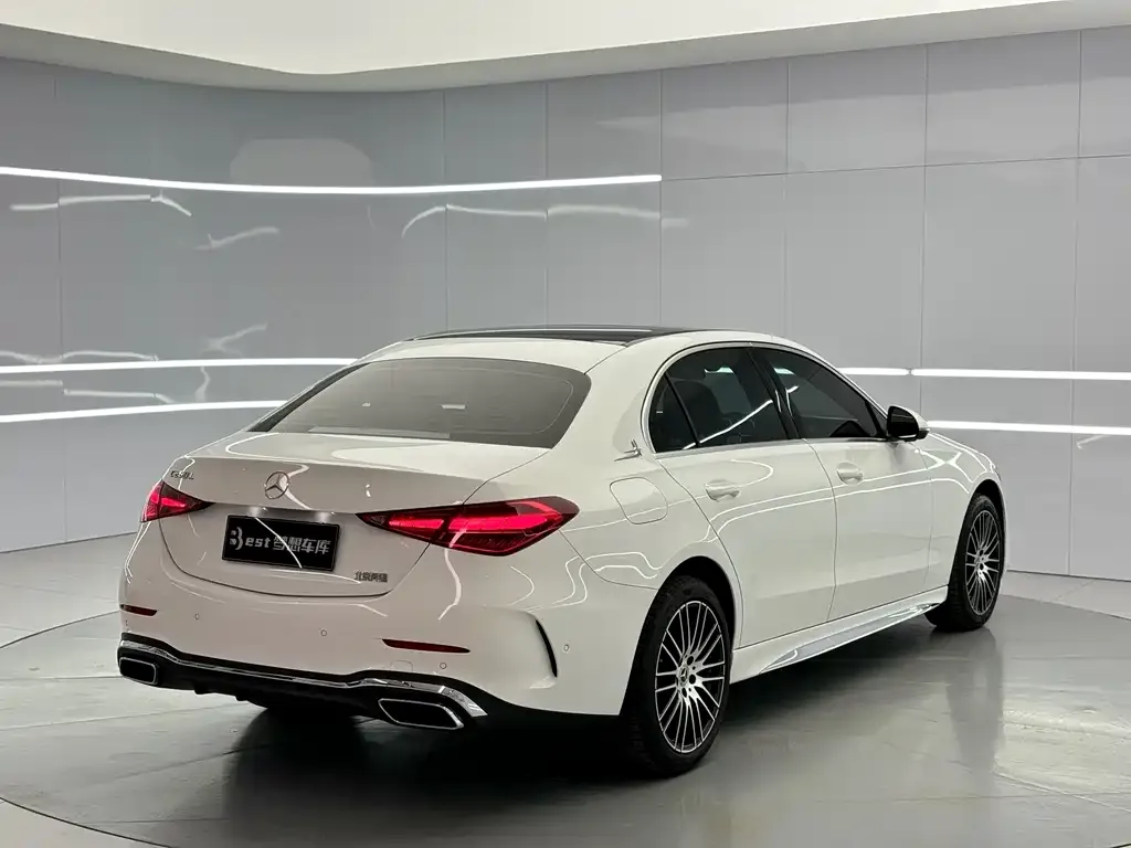 Mercedes-Benz C-Class — фото 10