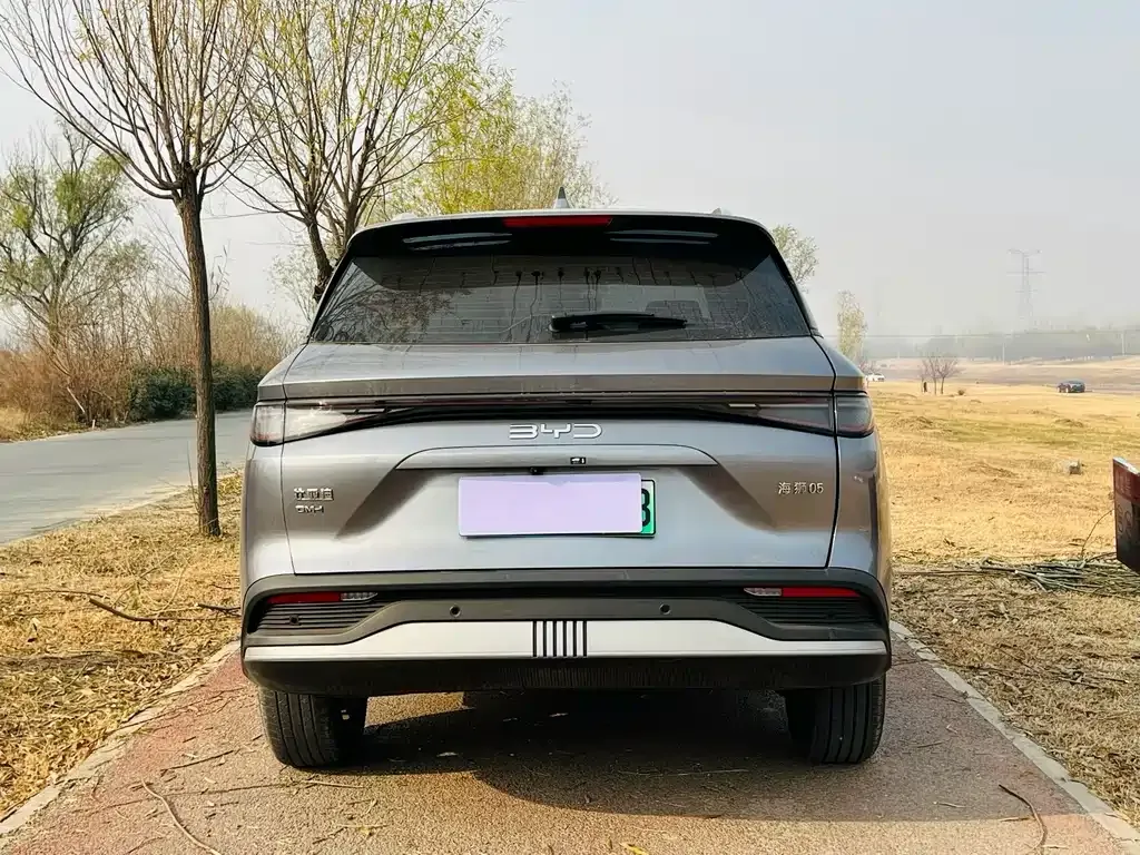 BYD Seal 05 DM-i — фото 7
