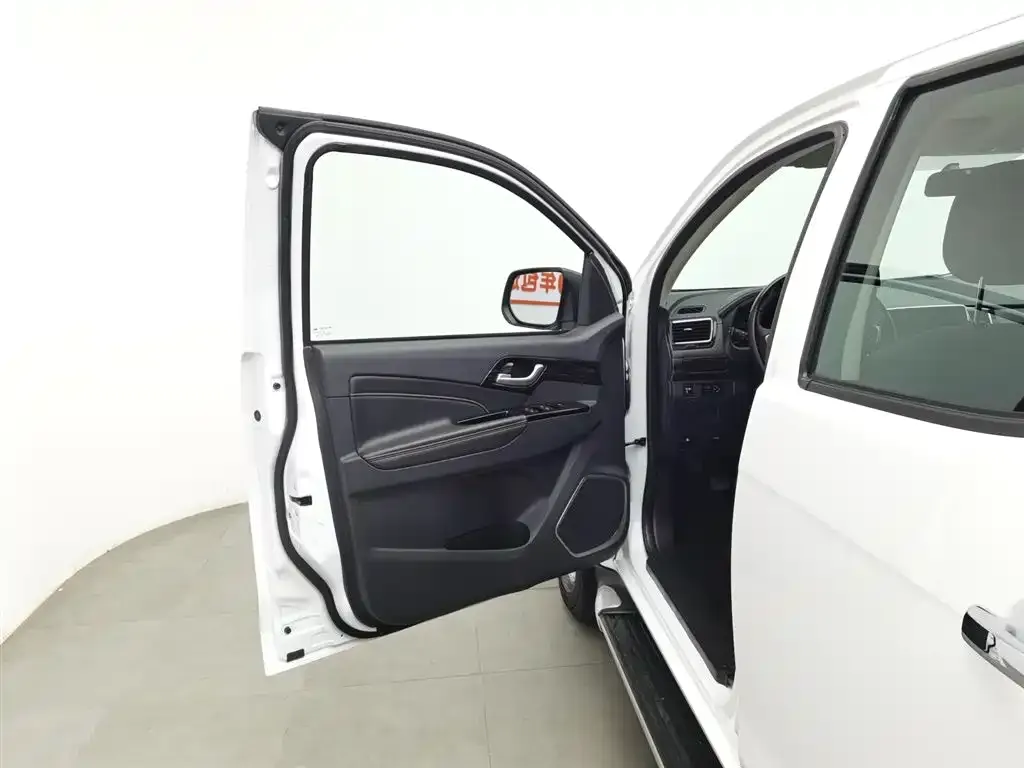 Isuzu Lingtuo — фото 8