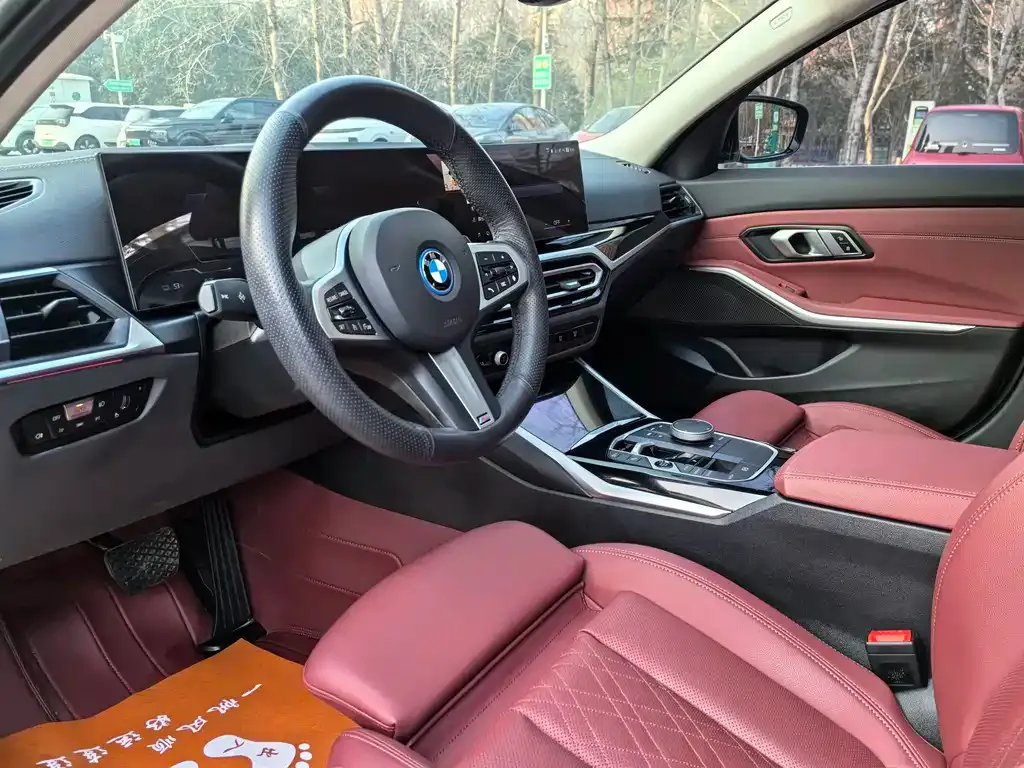 BMW i3 — фото 5