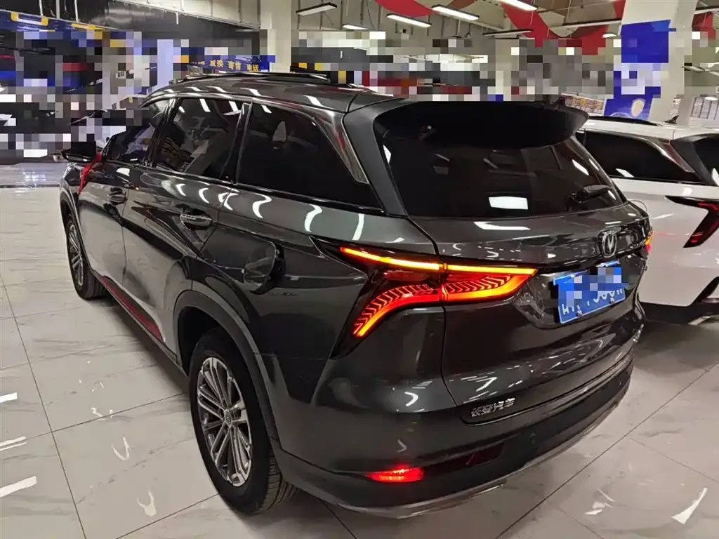 Changan CS75PLUS — фото 9
