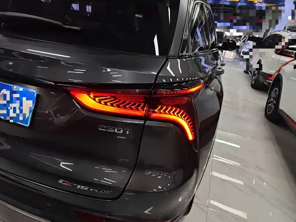 Changan CS75PLUS — фото 3