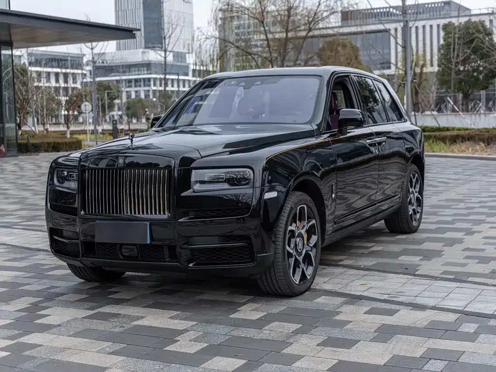 Rolls-Royce Cullinan — фото 1