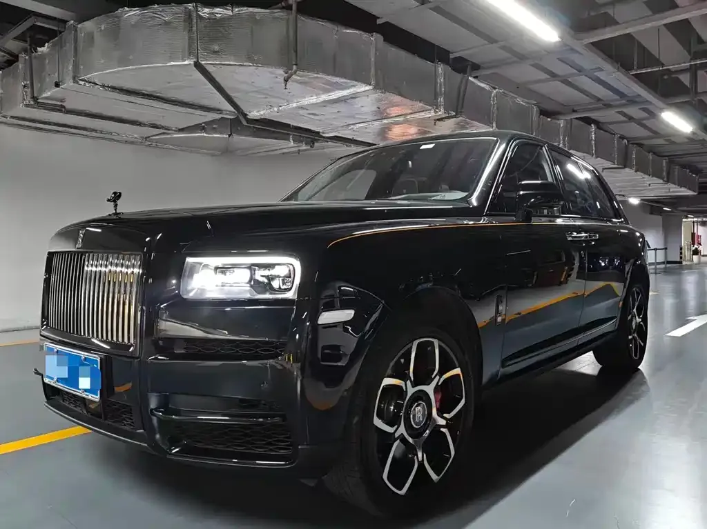 Rolls-Royce Cullinan — фото 1