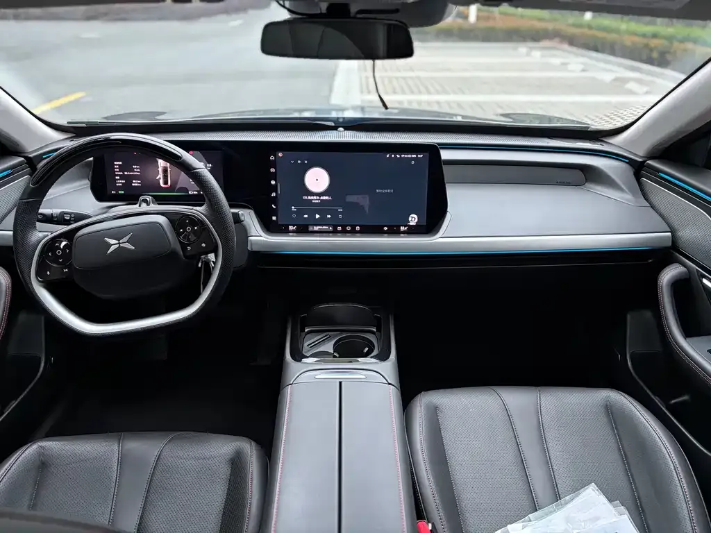 XPeng P7 — фото 9