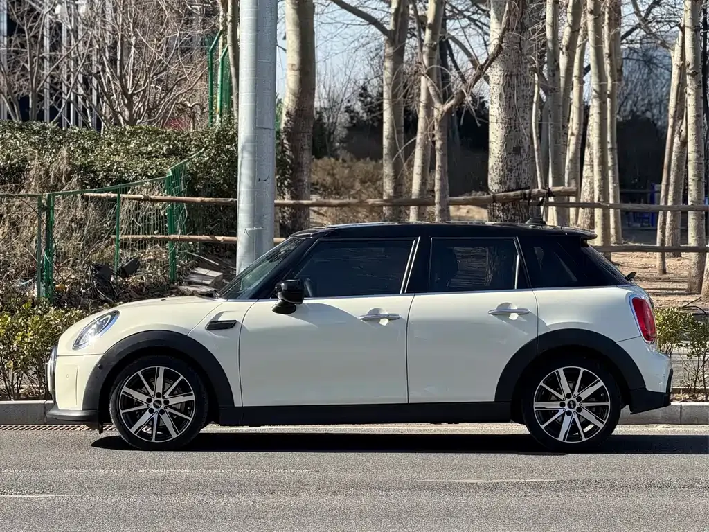 MINI Cooper (3-door) — фото 10