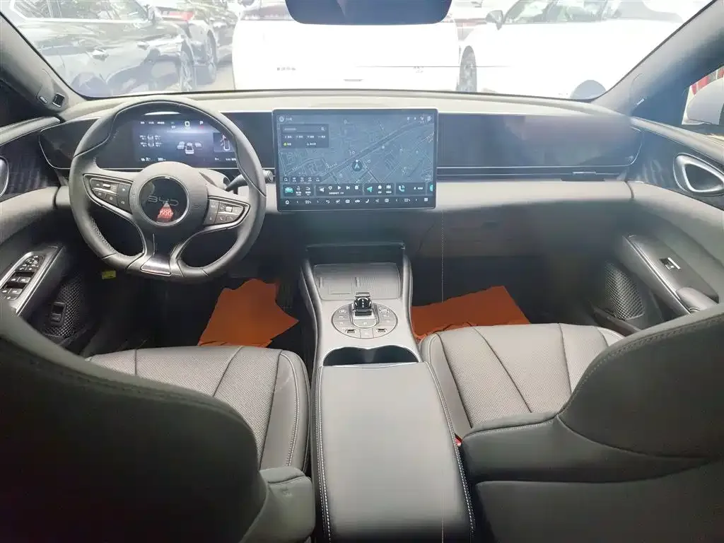 BYD Seal — фото 7