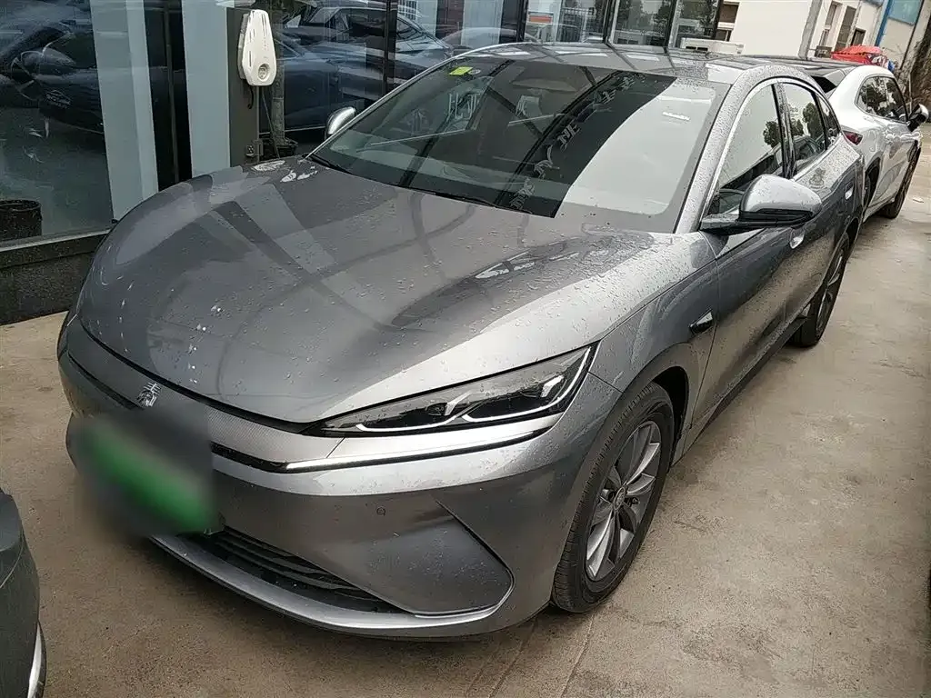 BYD Qin L — фото 9