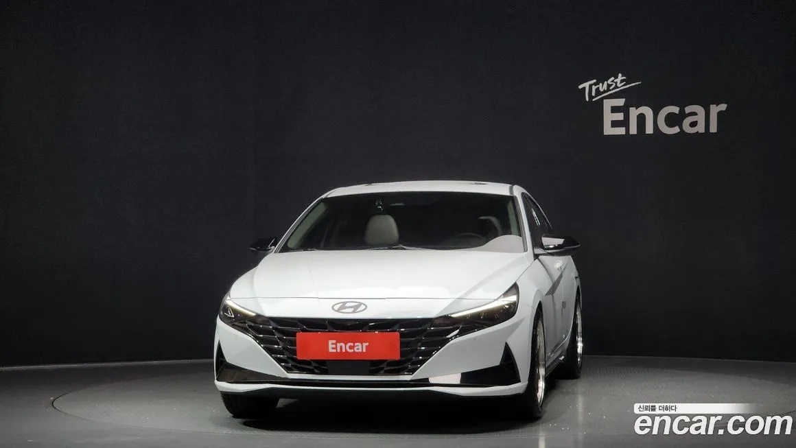 Hyundai AVANTE — фото 4